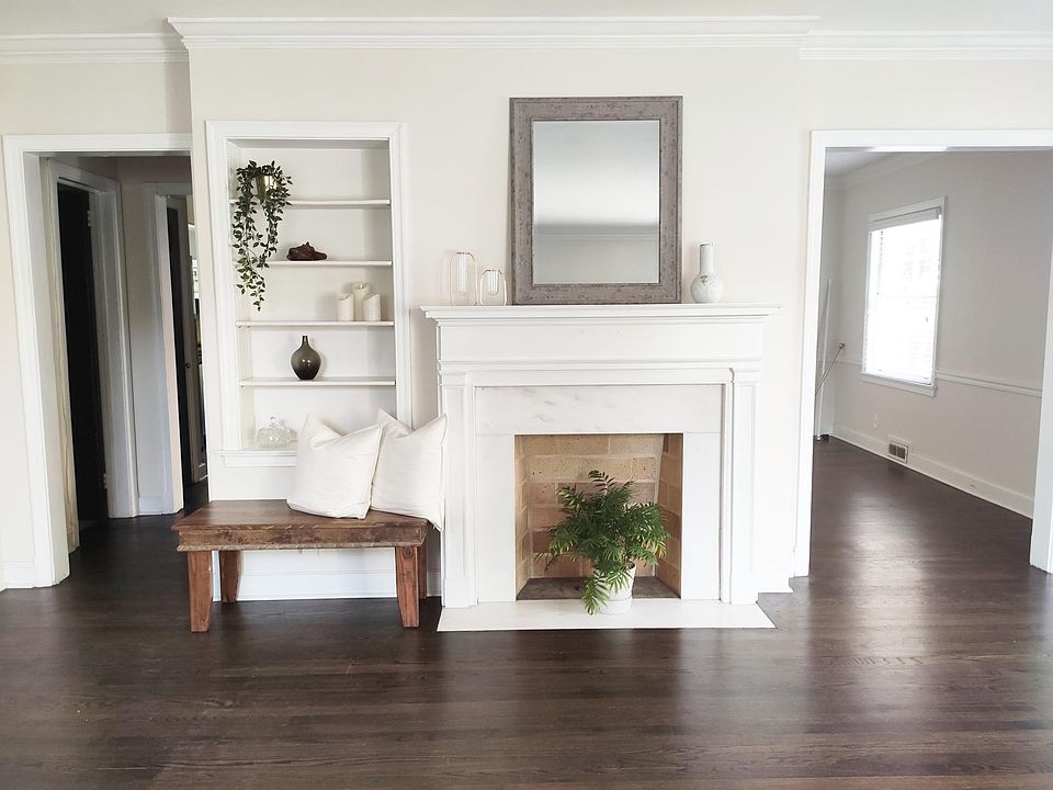 Decorative fireplace in living room