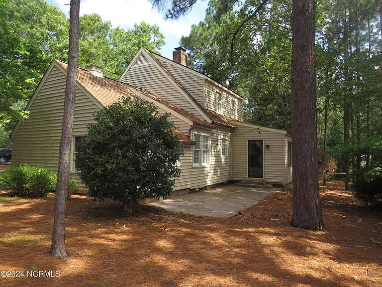 16 Cameron Ln — Photo 34