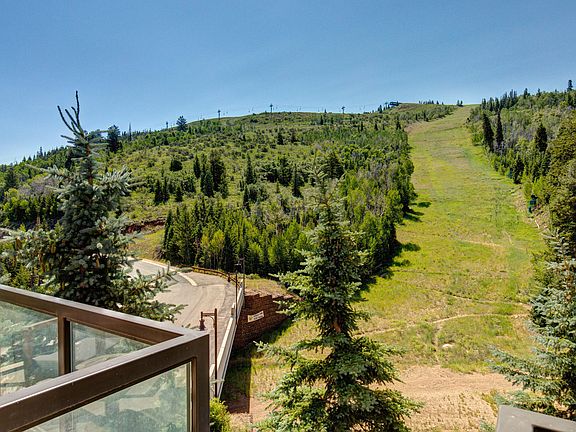 2nd image of 2300 Deer Valley Dr E #101