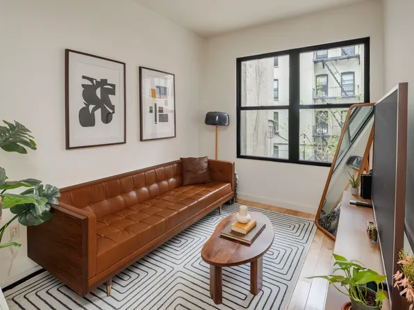 63 W 104th St, New York, NY