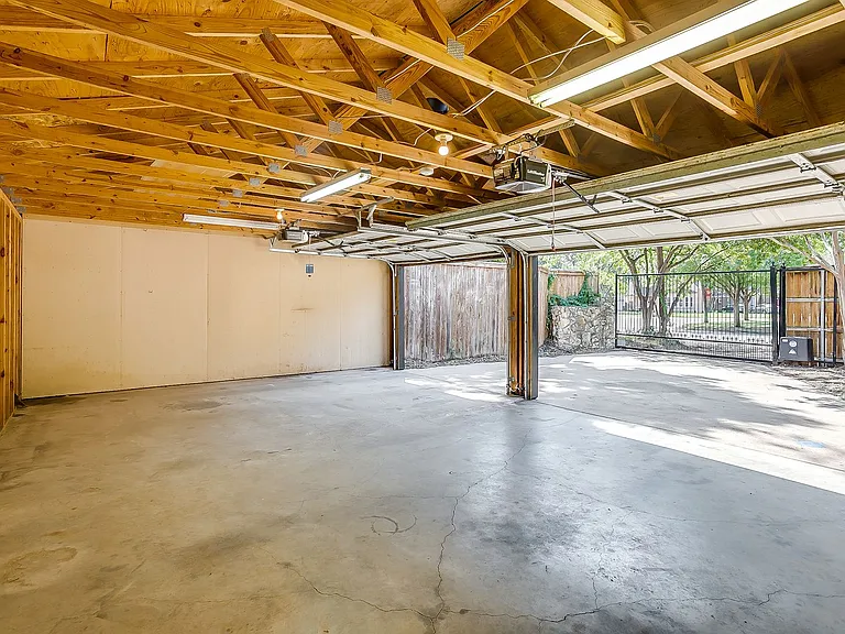 3257 Greene Ave #FULL — Photo 44