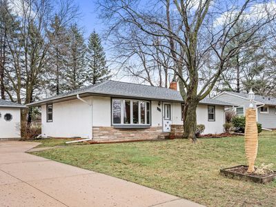 3760 Cranbrook Dr, White Bear Lake, MN, 55110