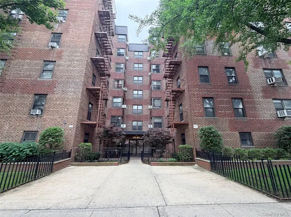 91-08 32 Avenue #E107, East Elmhurst, NY 11369