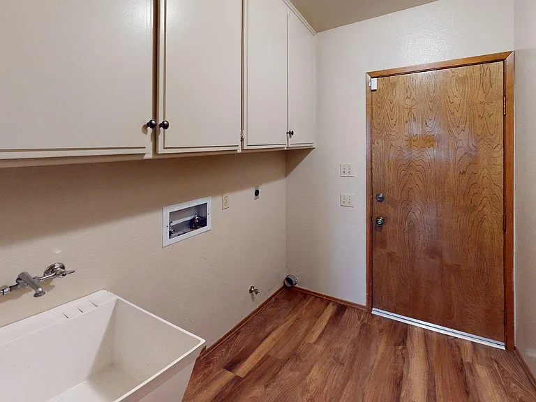 3630 Raincloud Ct — Photo 34