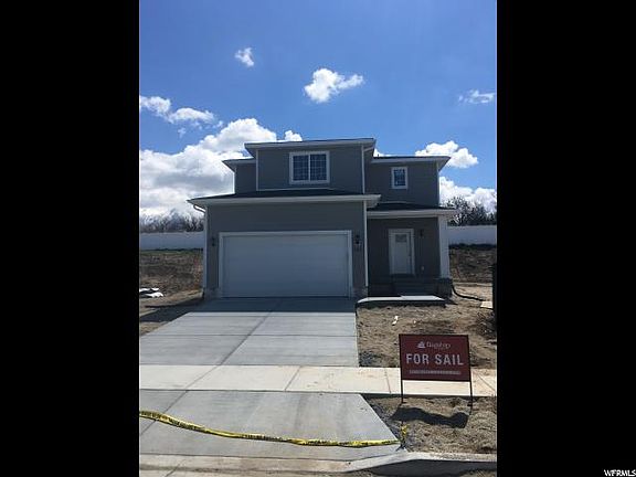 3rd image of 908 N White Horse Dr #205