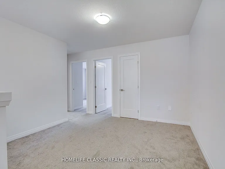 103 Greenwich Ave — Photo 12