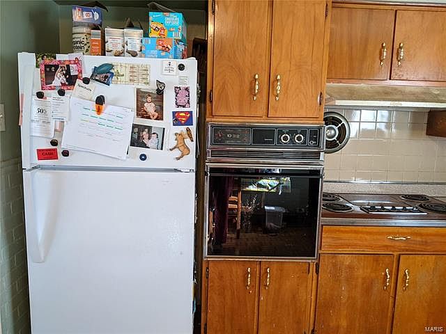 2nd image of 8628 North Ave