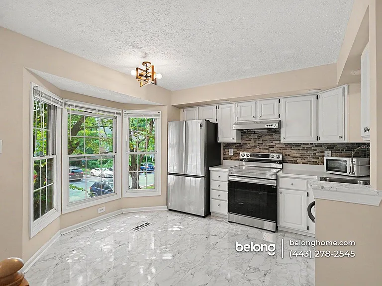 1227 Travis View Ct — Photo 10
