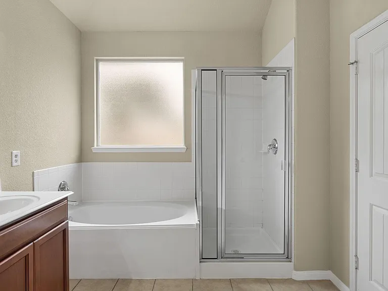 26350 Longview Creek Dr — Photo 15