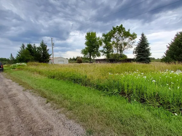 2604 Fermoy Rd, Zim, MN 55738