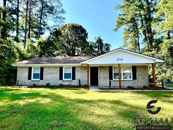 3529 Torbay Dr, Fayetteville, NC 28311