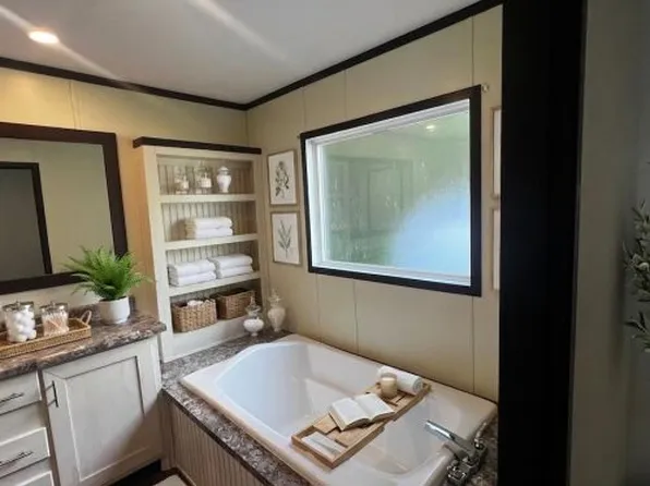2156 James Boswell Rd Trailer 78, Burlington, NC 27217