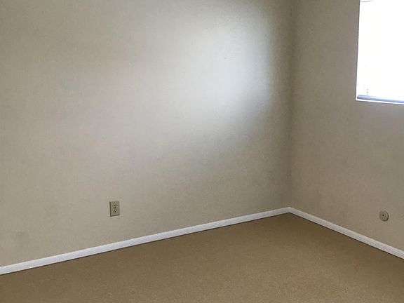 5th image of 710 N A St APT 12
