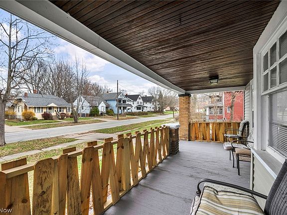 5th image of 1742 Wayside Rd