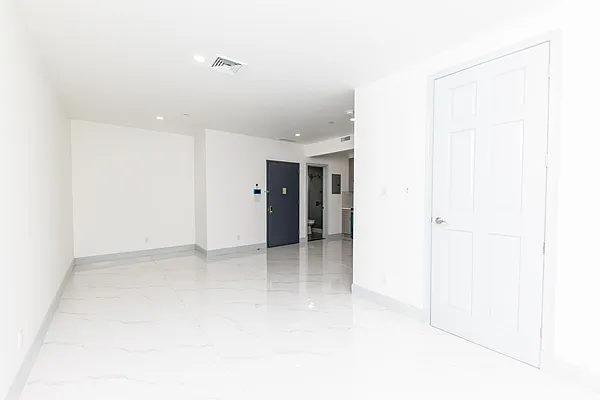 Rented by Oxford Property Group | media 7