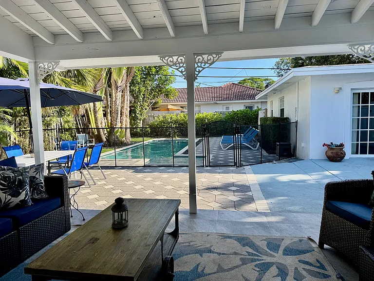 3205 Canal Dr — Photo 41
