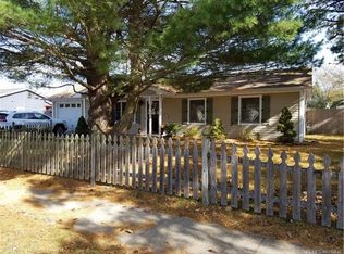 100 Beverly Dr, Barnegat, NJ 08005