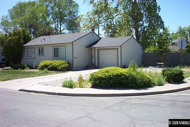 1st image of 925 Oxford Ave
