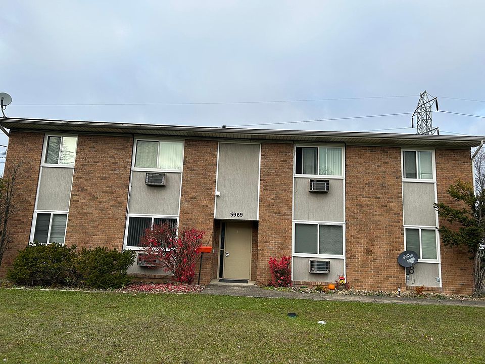 1st image of 3969 S Schenley Ave