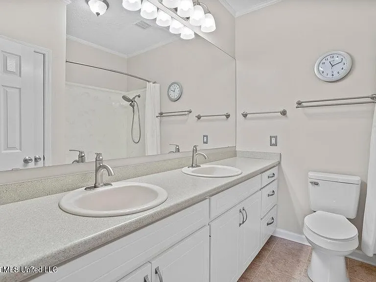 74 Lake Barnett Dr — Photo 16