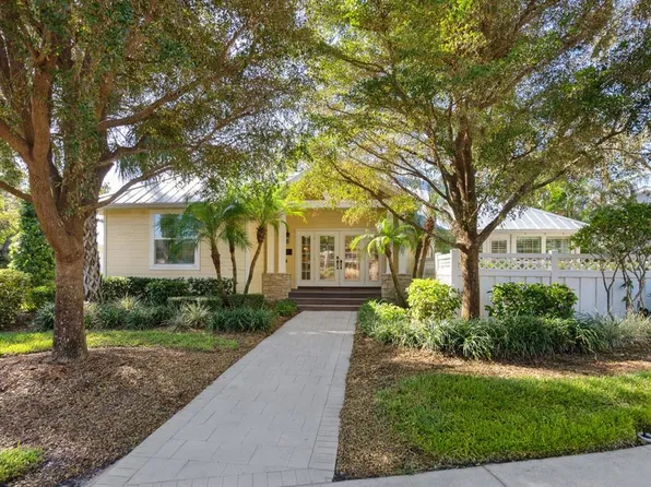 1750 Seminole Dr, Sarasota, FL 34239