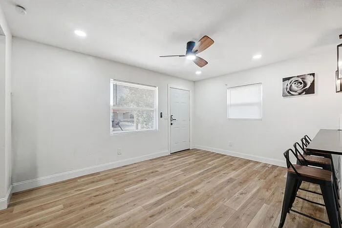 8511 N 11th St — Photo 3
