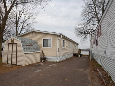 13100 318th St TRAILER 112, Lindstrom, MN, 55045