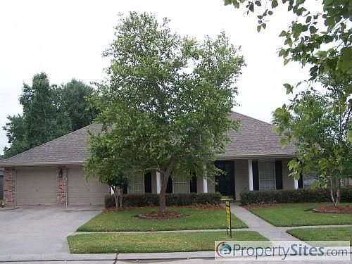 1st image of 506 Clayton Dr