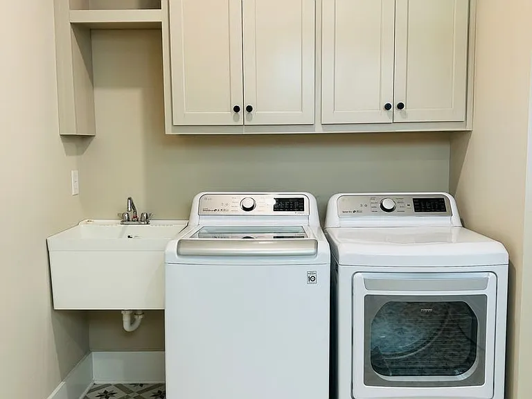 16 Anchor Ct — Photo 31