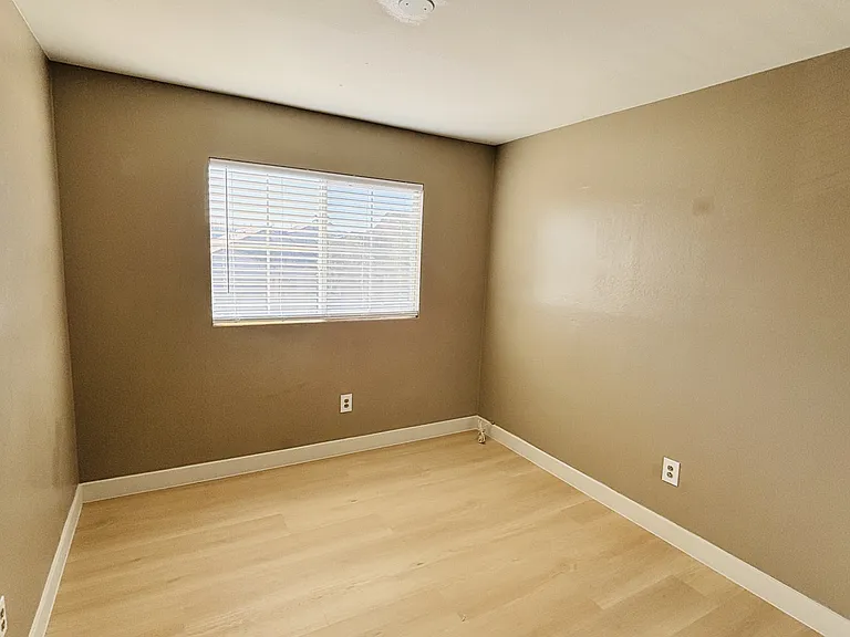 9539 Palini Ct — Photo 20