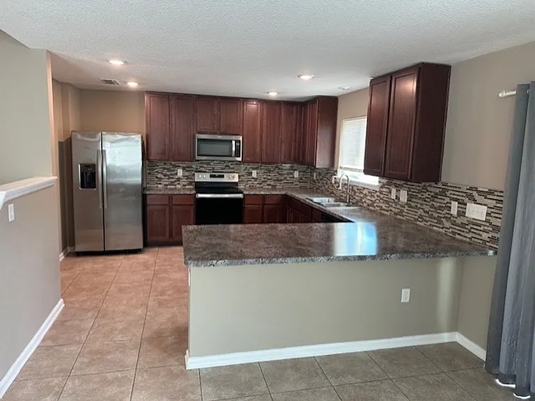 9670 Freefall Rd — Photo 8