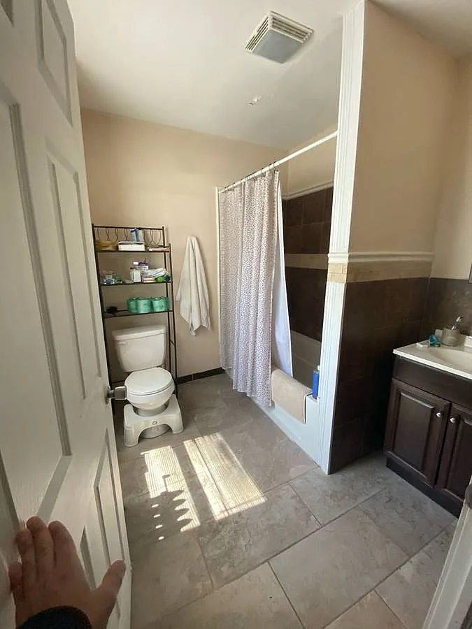 3 bed, 1500 sqft, $1,699 — Photo 4