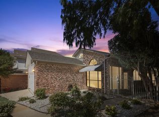 2913 Eagles Nest Dr, Bedford, TX 76021