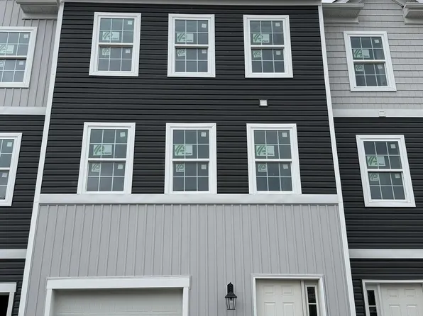 6 Baybreeze Dr, Waretown, NJ 08758