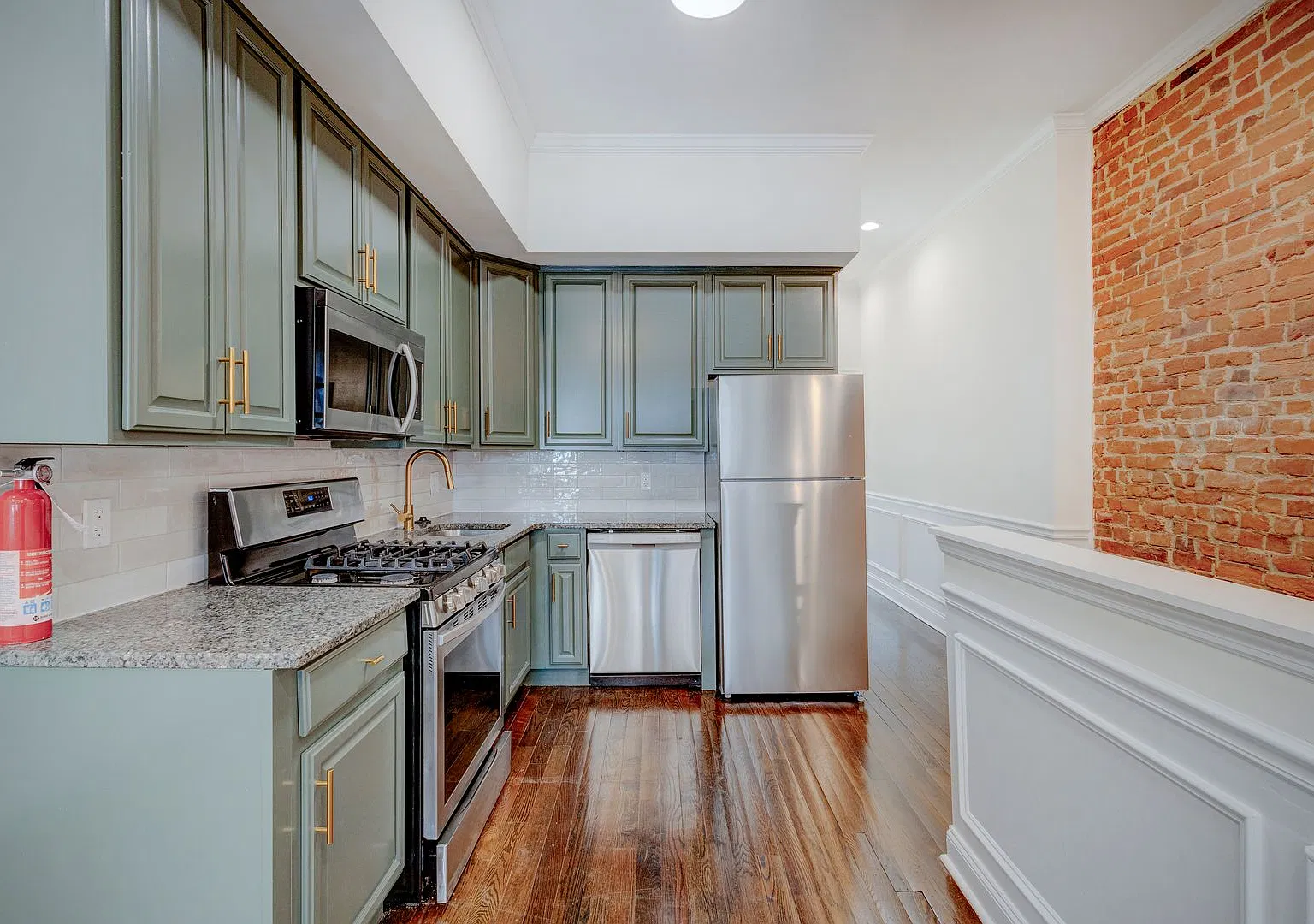 3218 W Norris Street — Photo 1