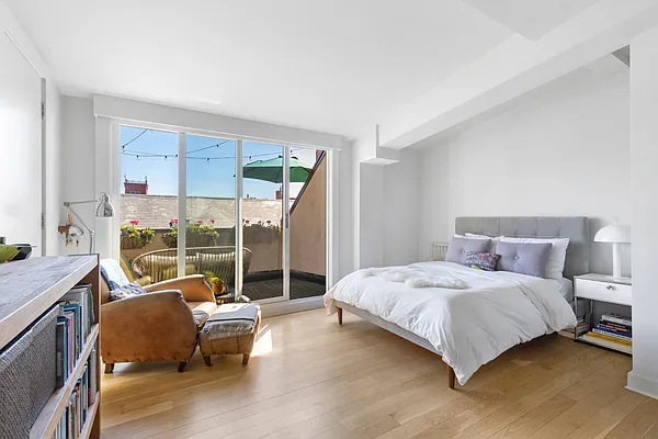 Rented by Compass | media 6