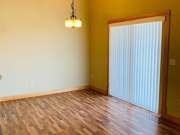 5th image of 4852 Kendrick Pl Unit 202