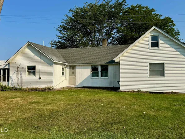 3910 W Bennington Rd, Owosso, MI 48867