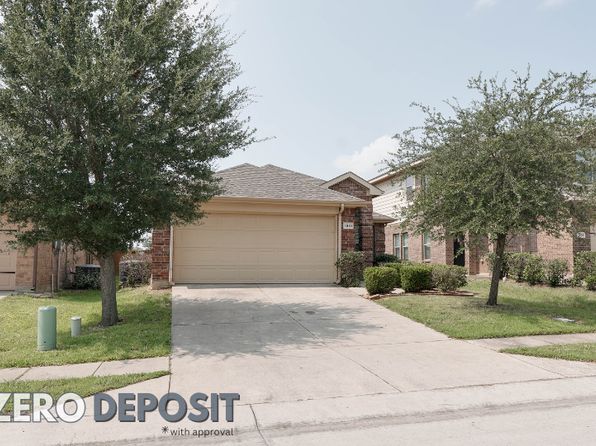 1301 Silver Maple Ln