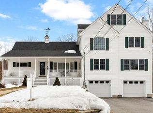 28 Lawrence St, Wilmington, MA 01887