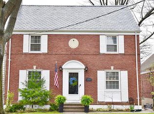 41 Park Ct, Staten Island, NY 10301