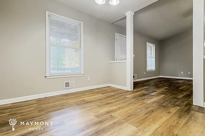 3 bed, 2.0 bath, 1448 sqft, $1,745 — Photo 4
