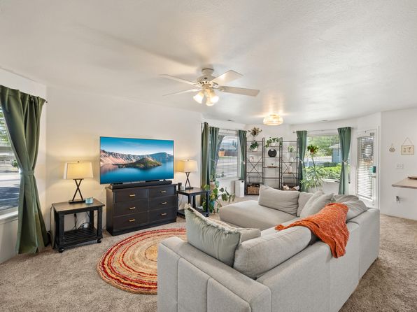 3015 Merriman Rd UNIT 12, Medford, OR 97501