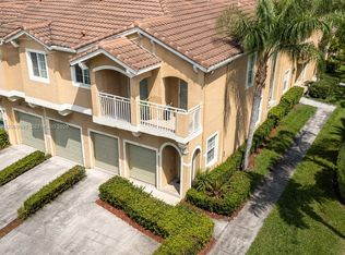 Banyan Bay Condo, Hollywood, FL 33027