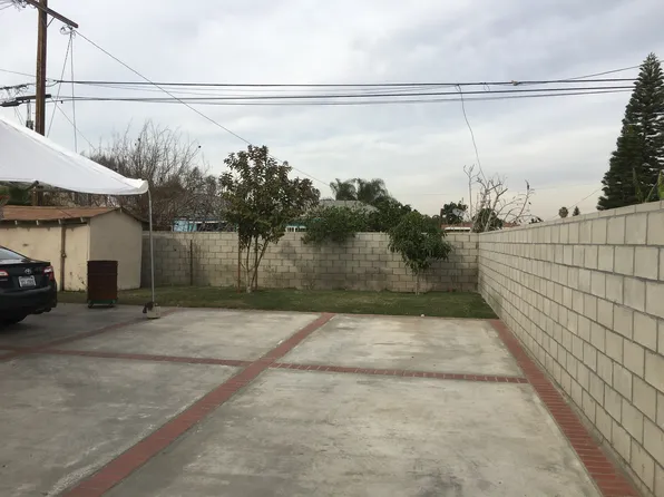 1215 W 133rd St, Compton, CA 90222