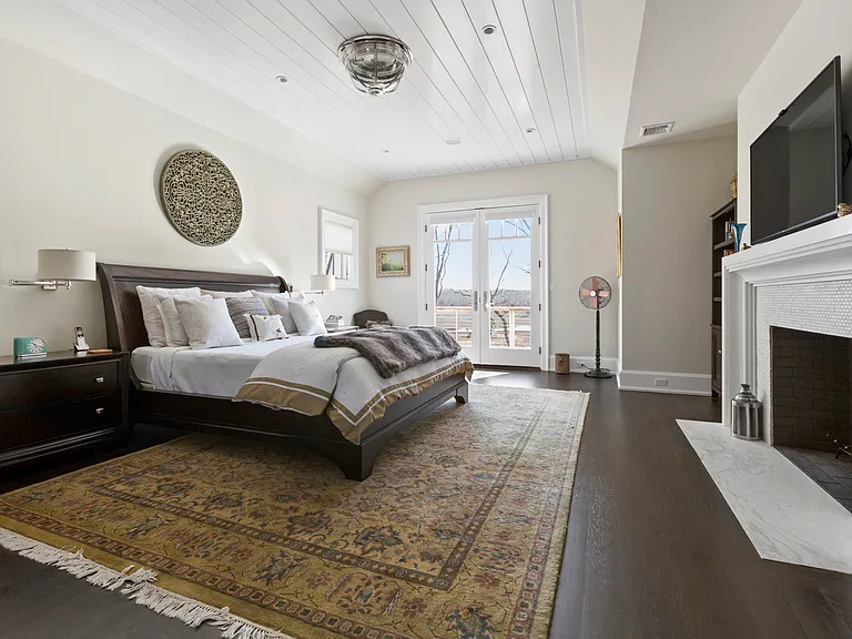 18 Fairlea Ct — Photo 9