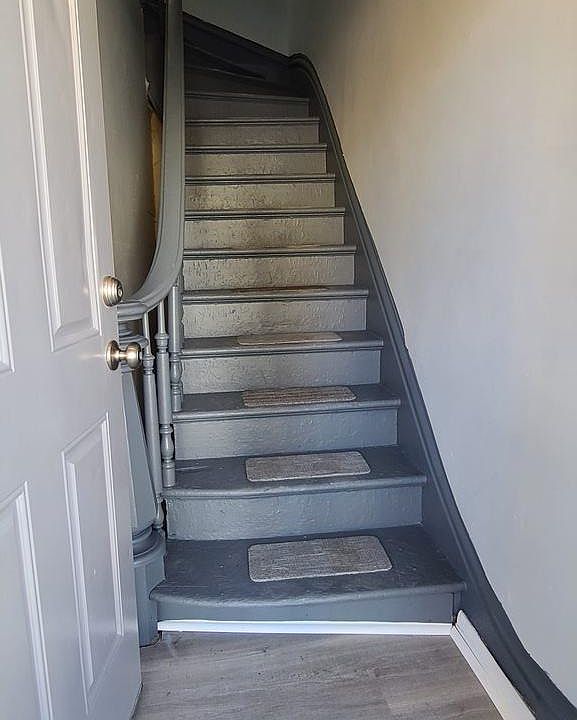 1st image of 15 Park Ave #2