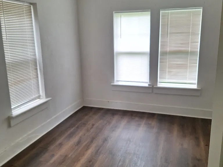 221 Bennett Blvd — Photo 7