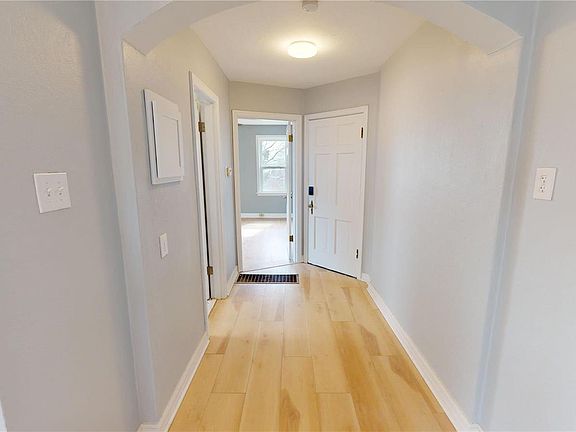 4th image of 4950 Kemper Ave