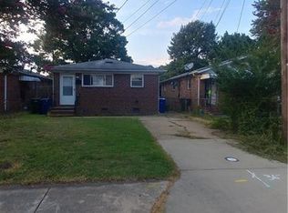635 50th St, Newport News, VA 23605